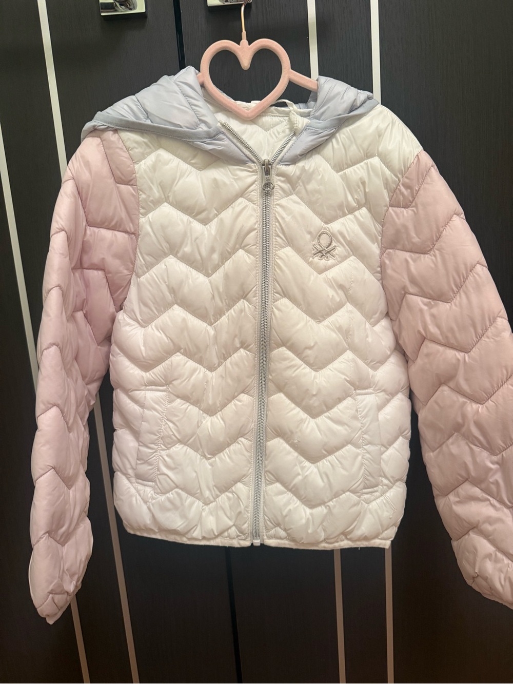 United Colors Of Benetton Pink, White & Light Gray Hooded Puffer Jacket